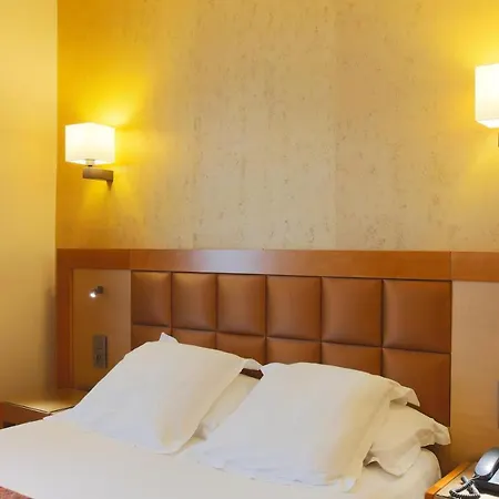 Bellevue Saint-lazare 2* Parigi