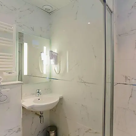 Bellevue Saint-lazare Hotel Paris
