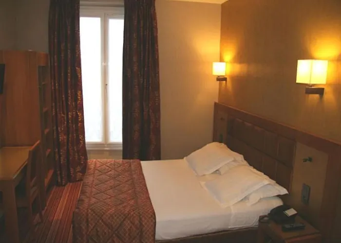 Bellevue Saint-lazare 2* Paris